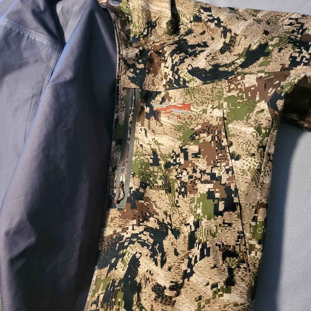 Sitka Large Waterproof Jacket - image 4